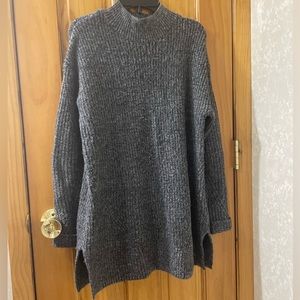 ✨Oversized sweater staple from Old Navy✨